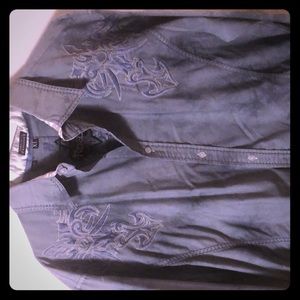 Roar long sleeve shirt